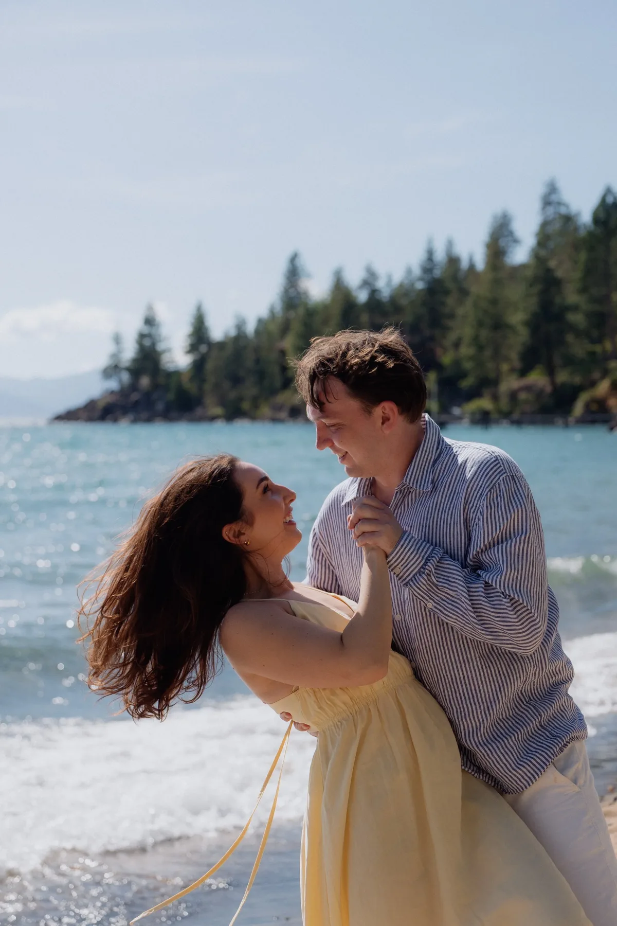 Couples photograph 25 — Thomas Beach